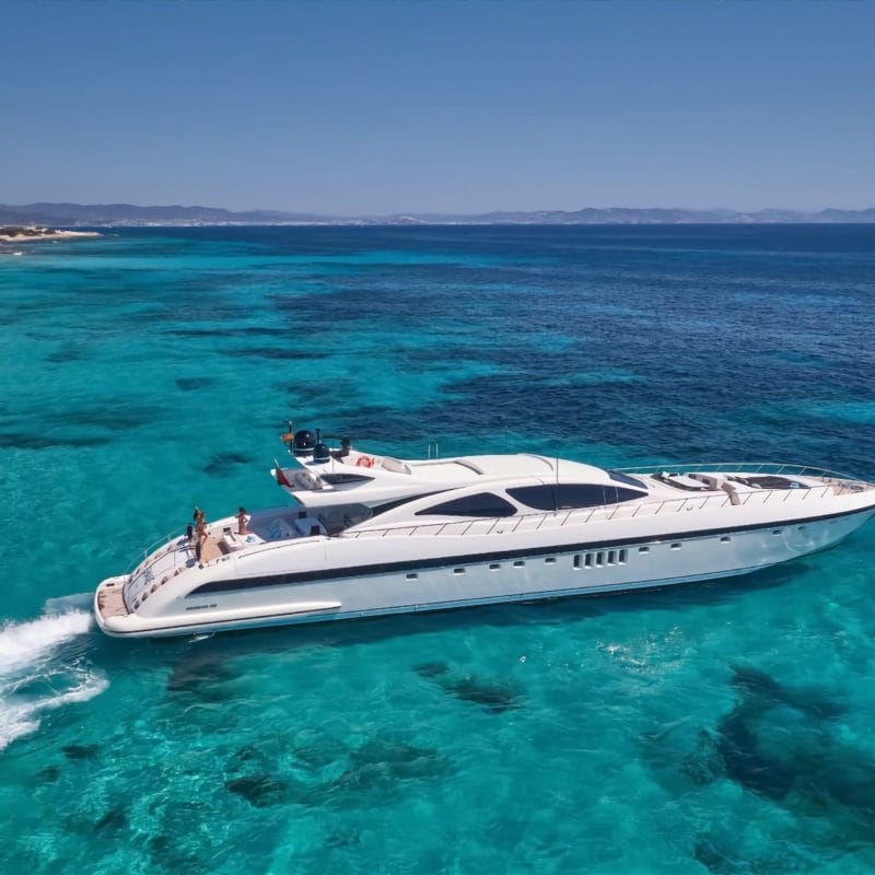 yacht-rental-in-formentera-mangusta130-01