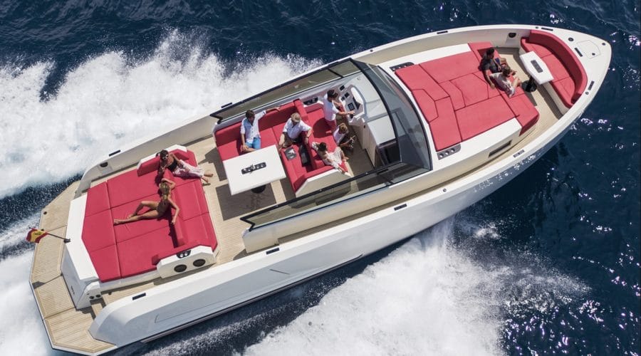 yacht-rental-in-formentera-mangusta92-03 yacht-rental-in-formentera-mangusta92-03